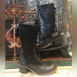 SAM EDELMAN Sherpa Lined, Lace-Up Boots with Oxford Tip and Asymmetrical Zip